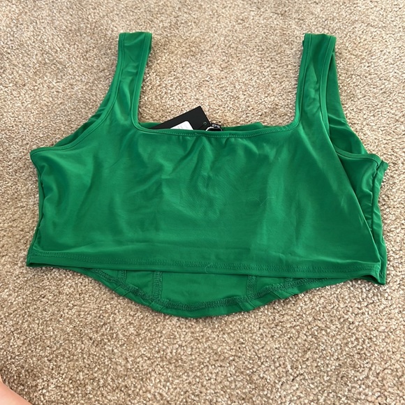 Green fashion nova crop corset - Picture 4 of 4